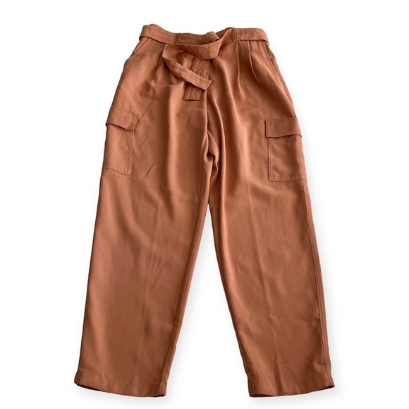 High Waist Pleated Tapered Cargo Pants Size Medium Pockets Lightweight Spring - Picture 5 of 16